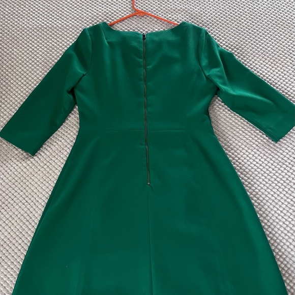 Vince Camuto Dresses - Picture 2 of 4